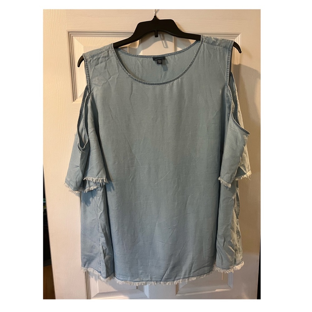 J.Jill Could Shoulder Fray Denim Blouse